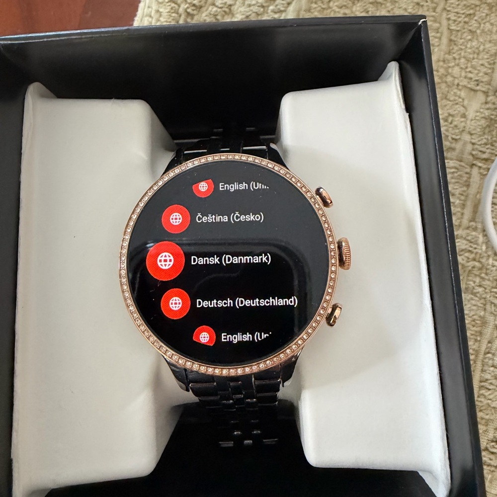 Fossil Gen 6 Smartwatch with Rose Gold Bezel and Gray Metal Band - Picture 6 of 8